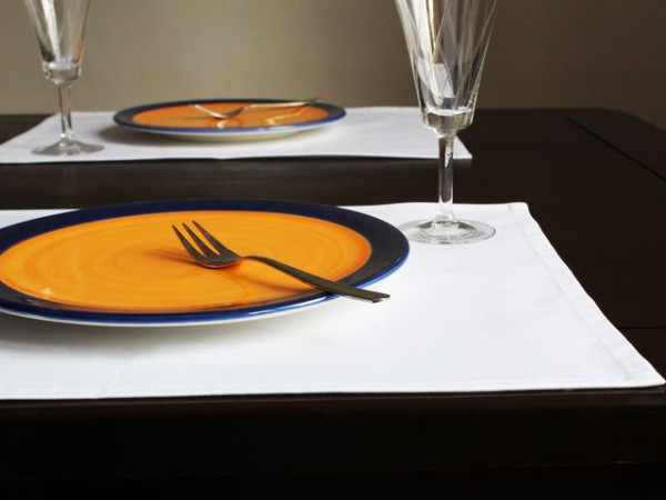 4 Tischsets / Platzsets Klara, weiß, ohne Muster, 35x40