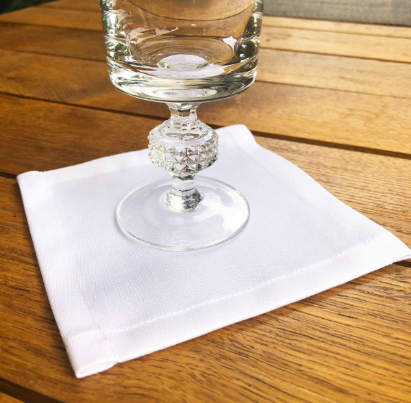 50pc. cocktail napkins white, without pattern 12x12cm