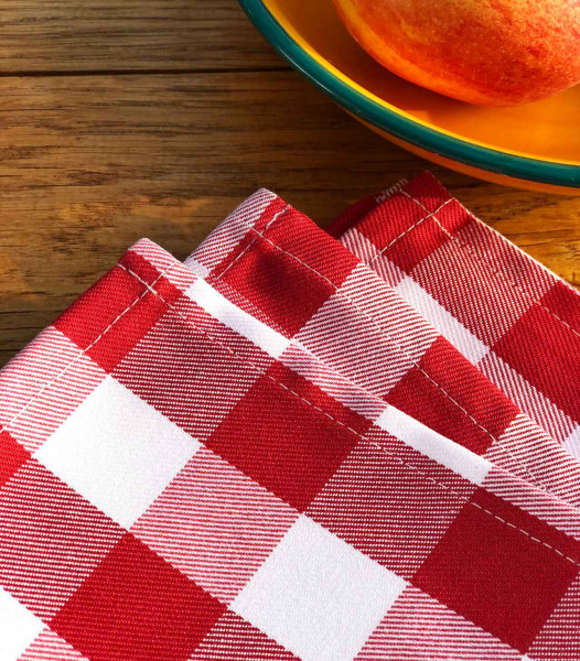 20 cocktail napkins, red and white checkered, 30x30