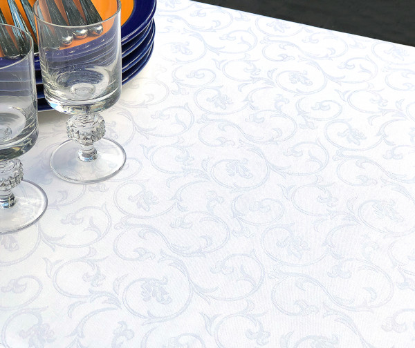Damask tablecloth Sila, white, with floral pattern, 160x260